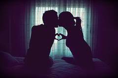 I tweet love, I tweet life