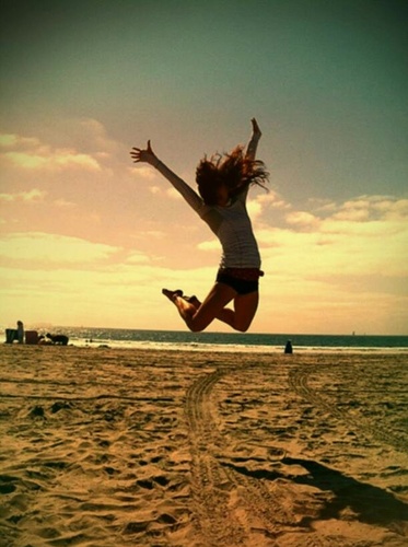 NC Native.  Actress turned fitness enthusiast. Soulcycle Instructor. Flying by the seat of my pants.