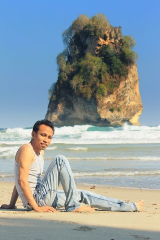 ASN | Mantan Komisioner KPID NTT |  #Singer | #MC | Radio Consultant & Trainer | #Sumba  #SumbaBaratDaya