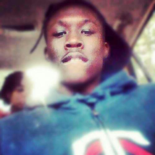 Str8 Goon ya hear me.. HOOD STAR E.N.T MIXTAPE CUMIN SON