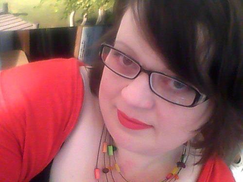 Professional Artist, Private Art Tutor and Art Therapy, 1-2-1 Art classes, Art commissions & Face-painter