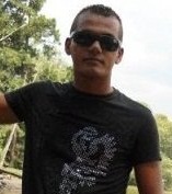 25 Anos,Casado com @Jordania_MF ,Redeiro,Flamenguista.Sou um cara simples e de bem com  vida!                O SENHOR É MEU PASTOR E NADA ME FALTARÁ.