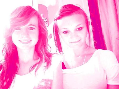 HEY!! FOLLOW ME:)I follow back