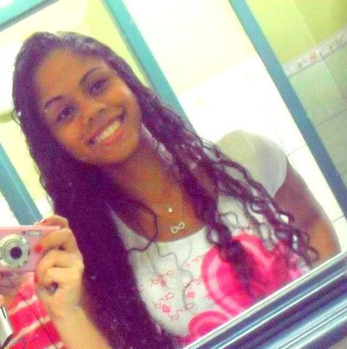 Amoo muuito a minha branca - @vitoriaa_rochaa 
Me segue ? Sigoo de voolta (; rsrs '