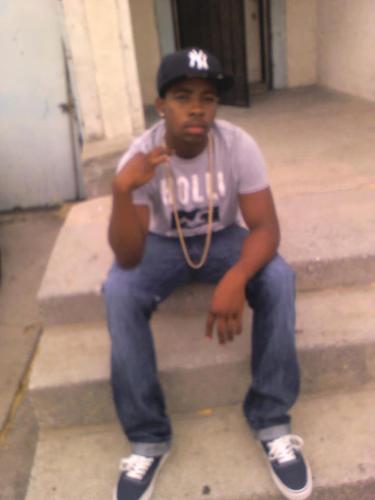 JoHnDoE_CSL's profile picture. young fly n166a who on some mafia type shit