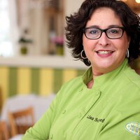 Lisa Schroeder(@cheflisapdx) 's Twitter Profile Photo