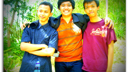 Tofik_Banyumas's profile picture. Menyayangi keluarga adalah komitmen