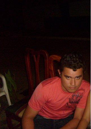 lopez221418's profile picture. 