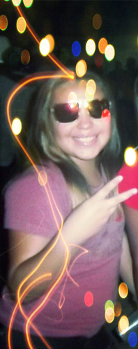 Torcedora do Santos , bf da @_EduardaPirani, adora os amigos que tem e ama o menino mais lindo do mundo ♥ quer saber mais me segue s2'