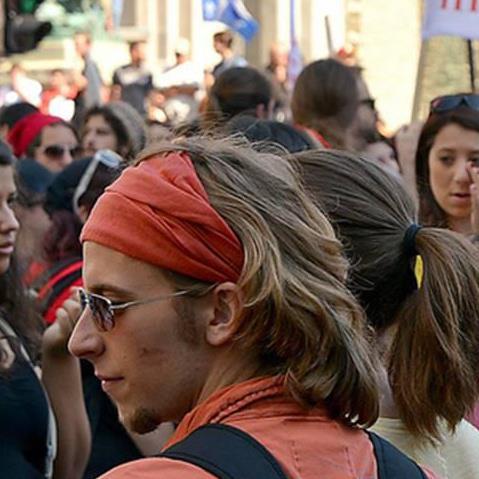 Adepte inconditionnel de cyclotourisme, de culture et de politique.