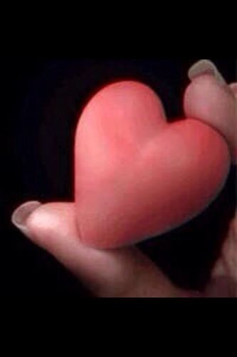 g_hamod's profile picture. مسكين غرته دنياه