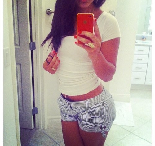 bhaddjawn_mayaa's profile picture. Fuck tha bio shit on to tha next one