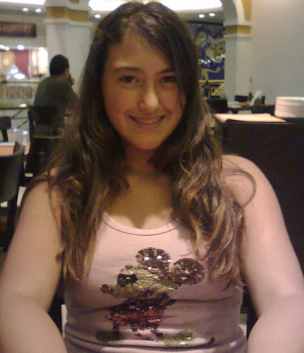 curto rock,pop,rap,bds,beatles,alternative e eletronica,amo sair com o povo,ir no cinema e pedir pizza,curto mto skate e long