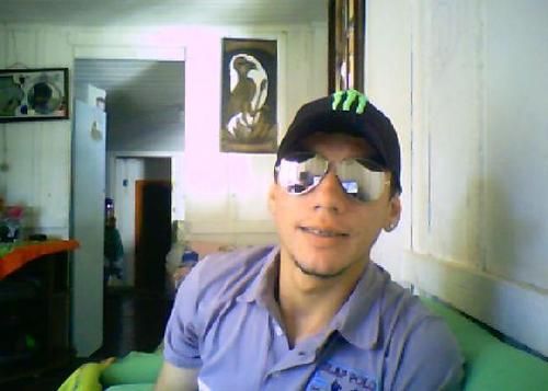 #Foco pra não distrair, #Força pra progredir e #Fé pra persistir.