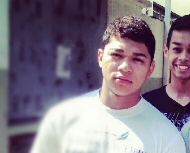 so palmeiras mancha verde so torcida que canta e vibra meu palmeiras e puro peito e nao me canso de cantar dale PORCO ,dale PORCO,dale PORCO