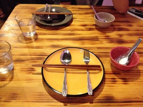 emptywords0's profile picture. 난 유영철에게 '성불구자 쪼다새꺄'라고 한것 뿐이야 난 잘못한거 없어.