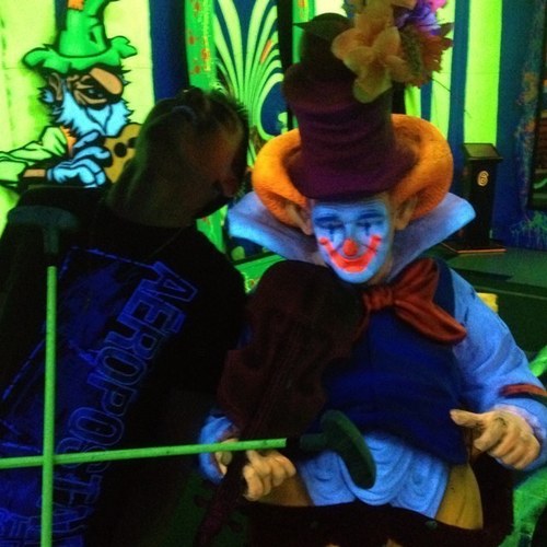 Iphoneuser101's profile picture. 