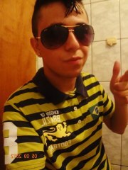 NaO soou Peerfeeito, neiim doono da veerdadee.
Maaiis, soouu doono dee miim, doono dass miinhas voontaadees. (66...
 Euu queroo.
Euu PossO.
:]