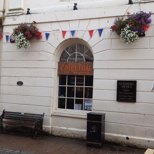 Situated on Barnstaple High Street, on the corner of the famous Pannier Market. I am passionate about good honest food and prepare everything from scratch.