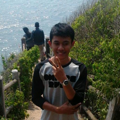 Mahfudi_Realfs's profile picture. electricity is my world :*