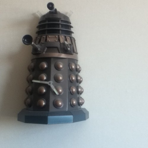 Funnytweet33's profile picture. i send funny jokes sentences and pictures! i follow back every single person!