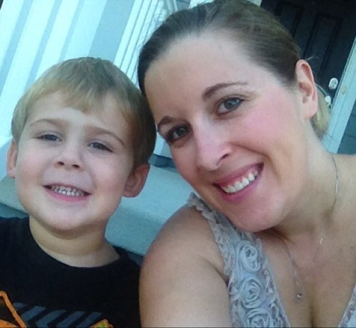 deetmoss's profile picture. 