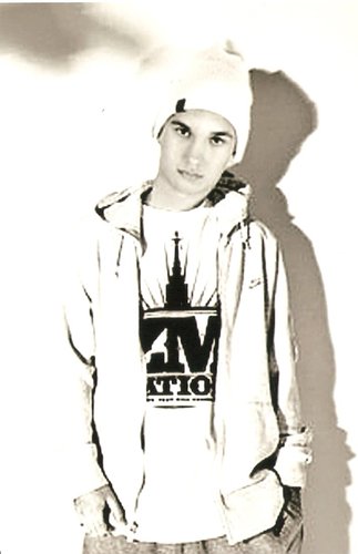 Nagle Russisch Deutsch und Selbstgefällig Superstar #1 My titles : (KING OF TWITTER) #TheMoneyTeam #KingShit #YA #LA http://t.co/RU7fMuBv