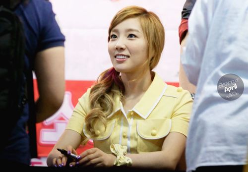 สวัสดีค่ะฉัน SNSD แทยอน (บอท) ฉันรั่ว บ้า ฮา 4D ชอบกวนชาวบ้าน และที่สำคัญฉันรักฟลว.ทุกคนค่ะ ♥ Just Bot Not Real 
taeyeonsnsd_bot4D@hotmail.com