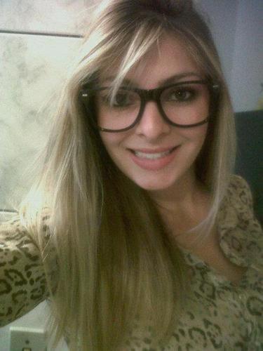 Um fc da Mayara! Não aceito nenhum tipo de xingamento!....obrigado!Fc seguido e oficializado dia 10/07/2012...@MayaraZerbetto