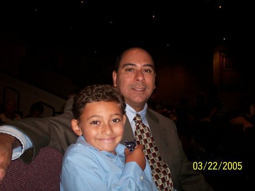 ShinyShane's profile picture. I make nice $$ using twitter . Anyone can too , you just need to know how . If you want to make money on twitter visit my website