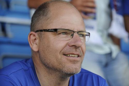 JanErikArratoon's profile picture. Elsker norsk og engelsk fotball. Men hater kunstgress. 
Toppfotball skal spilles på naturgress.