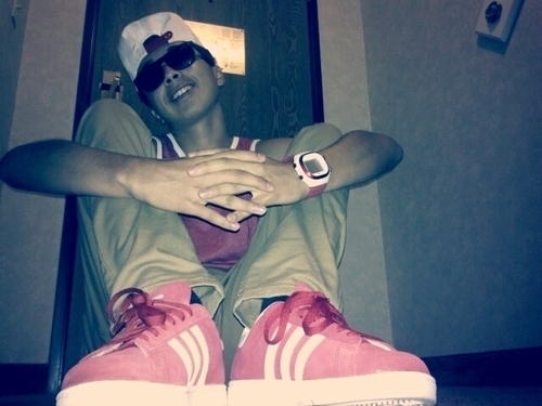 Soccer is my life c; Single,But heart taken..
Fowllow an ill Fowllow back my Niig@hh ;)