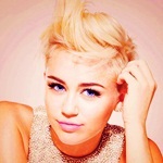 We're tweeting horoscopes for Smilers {faves} but we also tweet normal stuff & news. RADIATE LOVE. ♥