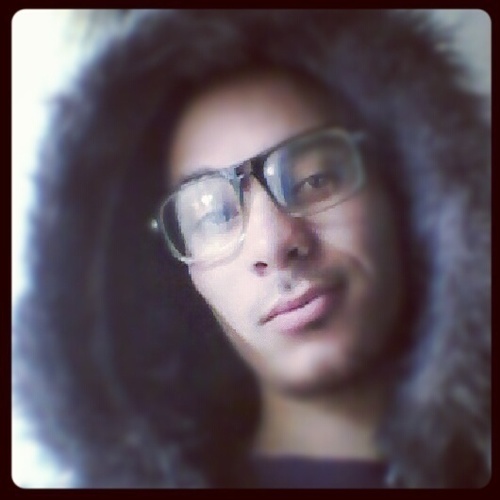 Awesone professional coloured male from Uitenhage. Part-time house producer and overall fun guy.