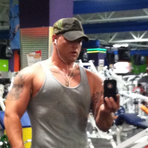 WoodyHi5's profile picture. work out junkie.