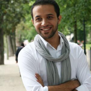 A social entrepreneur with a lot of creativity, interested in philanthropy, online marketing and business.