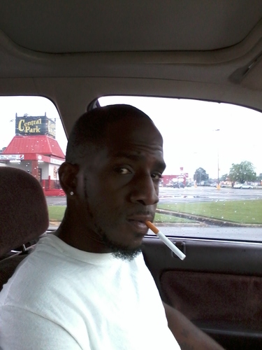 Im da realist nigga in dis bitch, u already knw, aka,Mr. 1Hunna