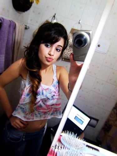 Floorchab's profile picture. .