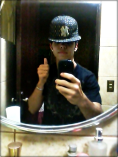 ☜═㋡ Ousadia pra vencer & Alegria pra viver ;) Filho de Deus,abençoado,feliz e que ama sua família acima de tudo !