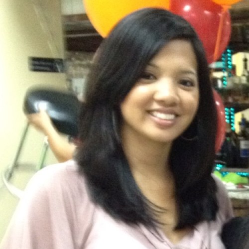 aprildlsantos's profile picture. Wife and first-time mom with second-time mom tendencies.