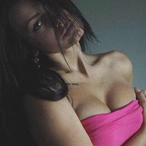 BaddestBeotch's profile picture. Whore, bitch, slut, cunt, slag. Call me whatever you like baby. X's and O's. Love me.