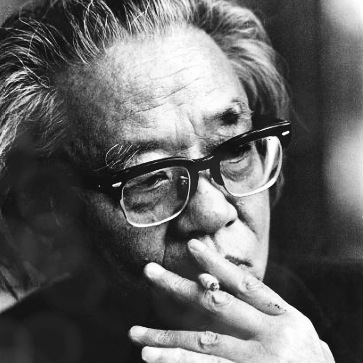 松本清張(1909年12月21日 − 1992年8月4日)歴史・推理小説家。こちらのアカウントは作品から抜粋して三十分に一回ランダムに呟きます。現在試運転中です。詳しくはURLをご参照下さい。現在スパム対策の為手動フォローバックです。
