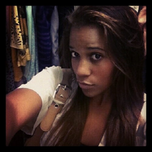 chelwills's profile picture. 