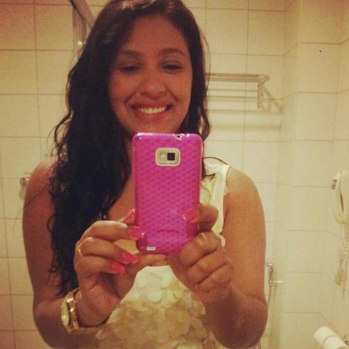 Mulher de Deus, Esposa do Alyson e Cheia de Sonhos. Estamos vivendo o melhor de Deus o que Deus tem pra nós é bem maior...