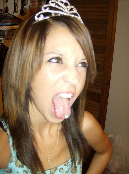 Nikkiviciousss's profile picture. 