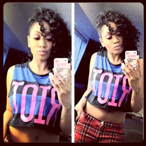 Senior//A lil girl with BIG dreams //Life is great next college//#TeamFollowBack//Follow my cuzzo @ayoolovelyt