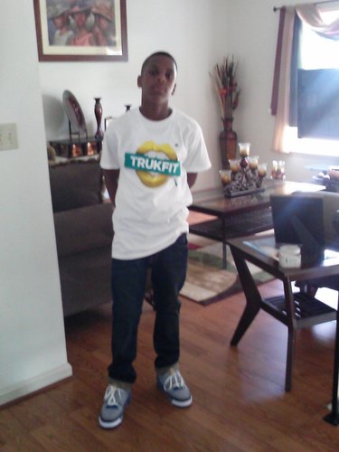 Followw My Beautiful Sister @_BeautifulNaee .