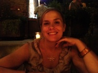 beingthefunmama's profile picture. Life is too short to be boring.