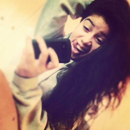 Acey | 17 | Livin A GOLD Ass LIFE W/ My Twubby -- @GOTHellaBandz_ Btw Follow HIM ! Nd Follow My Future..@Koolastic !(; Free My Main Nia ! #TeamFREAK, #TeamBi(: