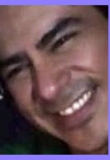 Periodista egresado de la Universidad de Salamanca,. España, Master en Letras españolas. Escritor, poeta y cuentero.